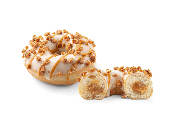 Schulstad Ready-to-Eat Cookie Butter Filled Ring Donut with smooth and spiced cookie butter filling, frosting and cookie crumble topping
