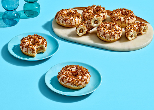 Schulstad Cookie Butter Filled Ring Donuts with smooth and spiced cookie butter filling, frosting and cookie crumble topping