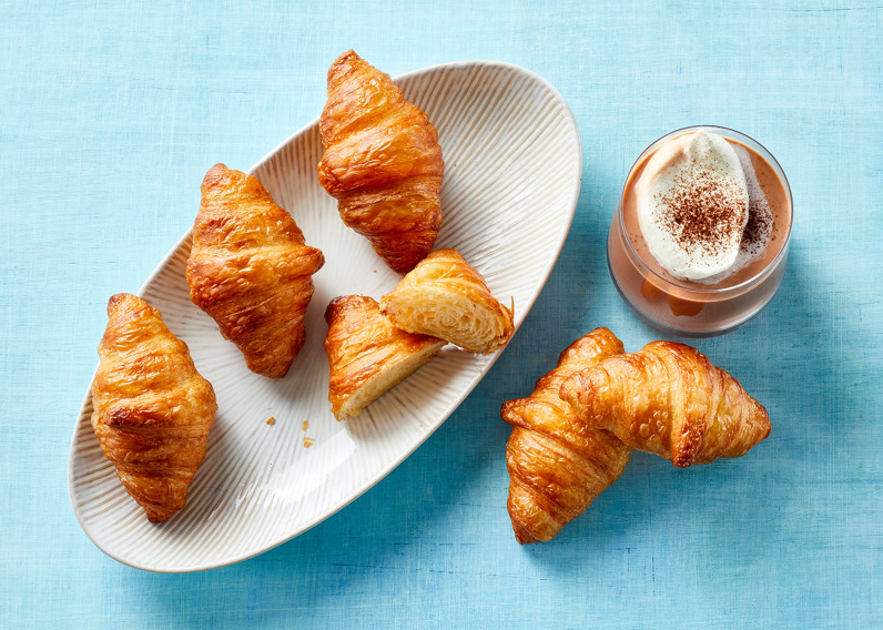 18901501 Mini All Butter Straight Croissants on platter and served with coffee